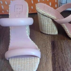 Pink heeled sandal